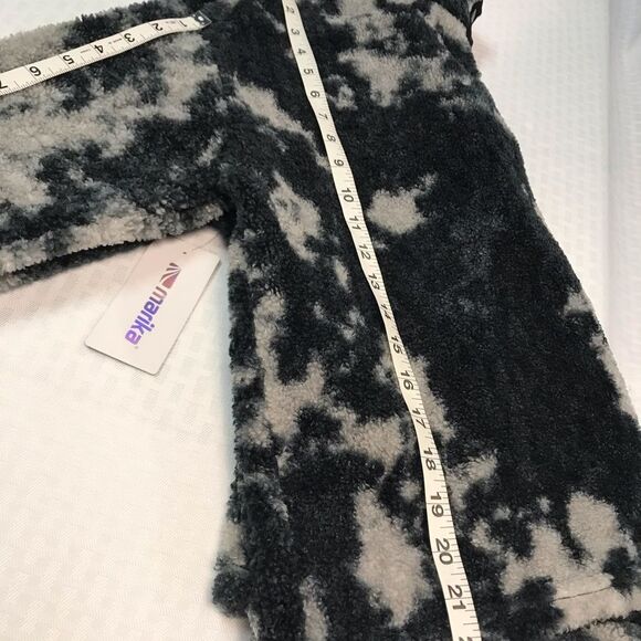 Marika Tyra Cropped Sherpa Pullover Sz.Large NWT - Picture 8 of 13